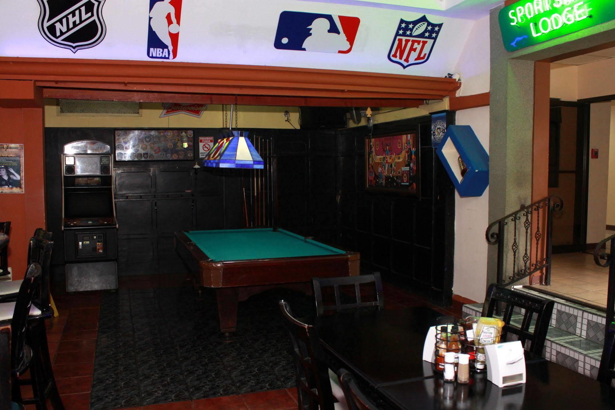 Sportsmens Lodge - Gentlemen'S Club (Adults Only) San José Exterior foto
